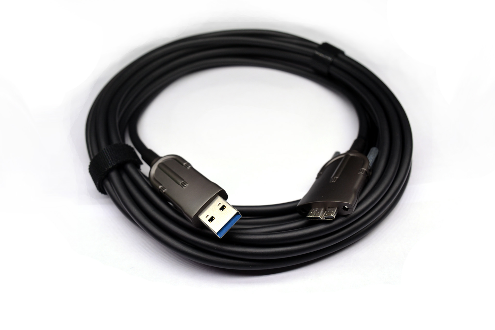 USB3.0 כבל אופטי פעיל מסוג A זכר למיקרו-B עם ברגים נעולים